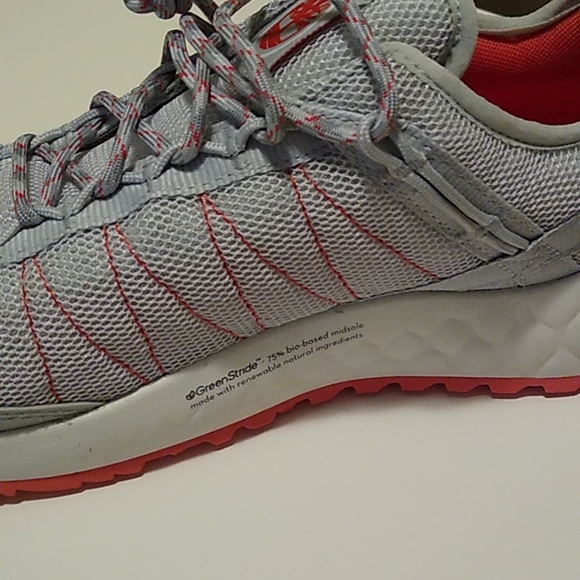 Brand new Timberland sneakers, incredibly comfortable design. - Picture 4 of 12